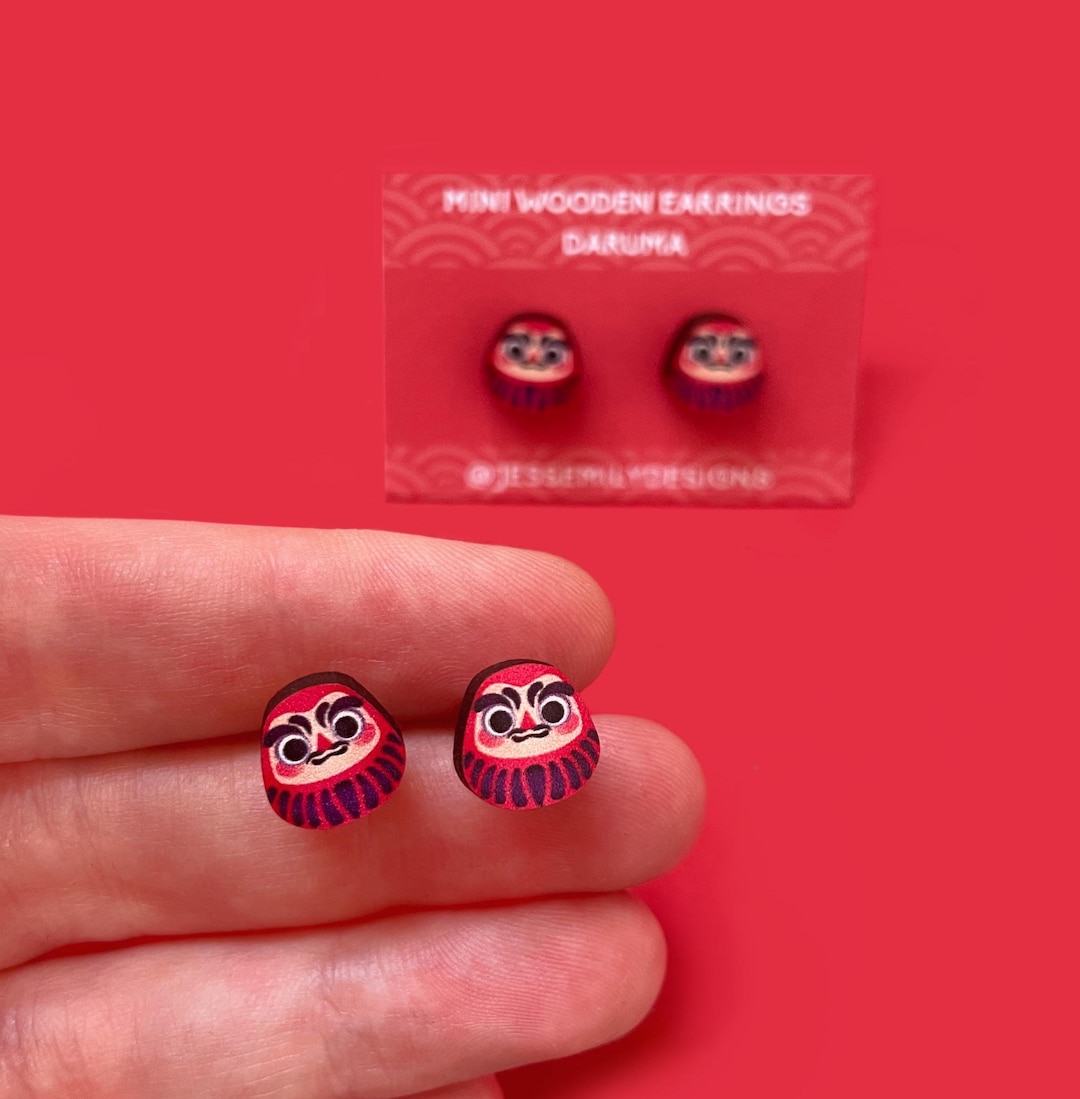 Daruma Mini Wooden Stud Earrings - Japan Lucky Charms - Etsy Japan