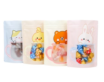 C324 - QQ Studio 5" x 7" Cartoon Animal Packaging Bags, Resealable Cute Zipper Bags for Treats, and Candy