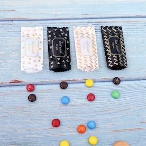 C125-126- Pack of 200 Black or White Various Design Poly Plastic Snack Favor Bags