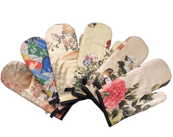 Floral Oven Gloves,  Oven Mitts,  Kitchen gloves, Pot Holders, Chinoiserie, Christmas oven gloves, Japanese gift, Chinoiserie, Floral print