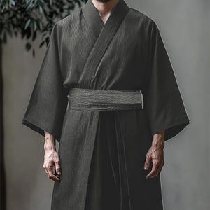 Mens Kimono / Yukata / Kimono / Japanese Kimono / Kimono Traditional / Long Kimono Black Kimono robe 1