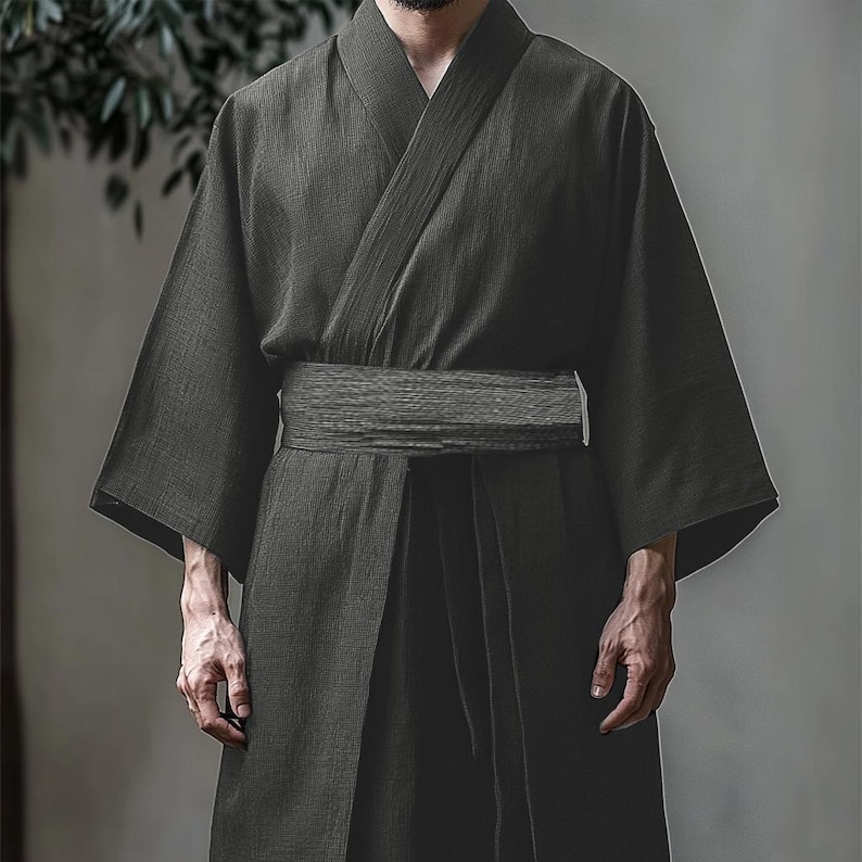 Mens Kimono / Yukata / Kimono / Japanese Kimono / Kimono Traditional / Long Kimono Black Kimono robe 1