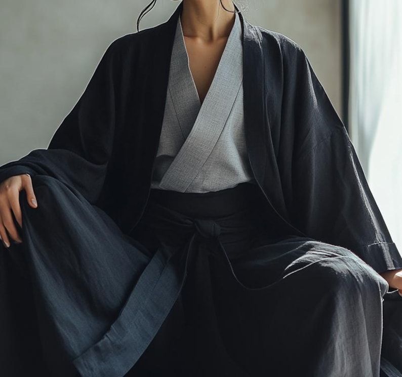 Light Robe Japanese Minimalist Black Cotton Kimono Robe | Unisex Japanese Yukata Style ...