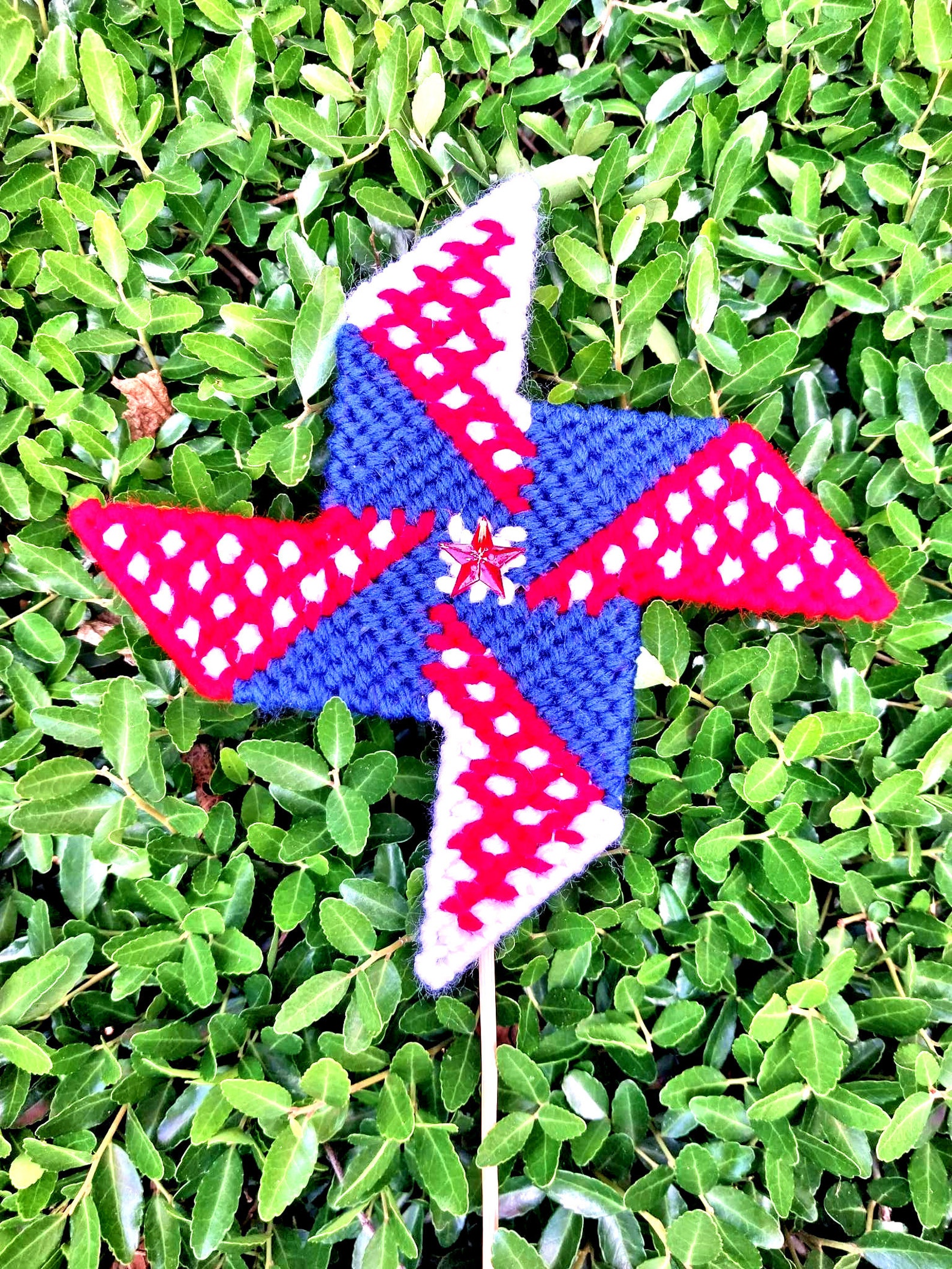 PATRIOTIC SPINNERS Plastic Canvas Pattern Pinwheel PDF Plant Pokes ...