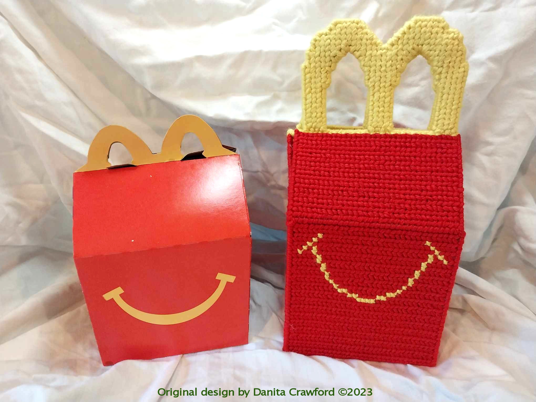 HAPPY BOX Meal Plastic Canvas Pattern Fun Purse Tissue Box Storage