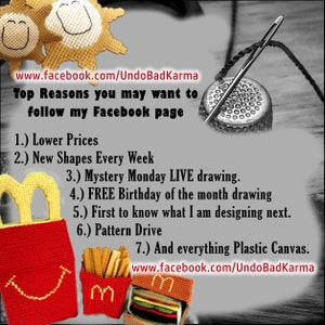 Może przedstawiać: Kolorowy obraz z nakładanym tekstem, kt&oacute;ry wymienia powody, aby śledzić stronę na Facebooku. Tekst zawiera "Lower Prices", "New Shapes Every Week", "Mystery Monday LIVE drawing", "FREE Birthday of the month drawing", "First to know what I am designing next", "Pattern Drive" i "And everything Plastic Canvas". Obraz zawiera r&oacute;wnież haftowaną wersję pudełka Happy Meal z McDonald's z frytkami i hamburgerem.