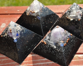 set of 4 Aesthetic quartz crystal Orgone Energy Pyramids for home decoration EMF protection improved sleep makes great gifts for everyone
