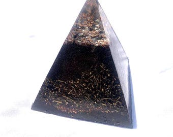 hand made quartz crystal Orgone Energy pyramid for meditation home office decoration emf protection