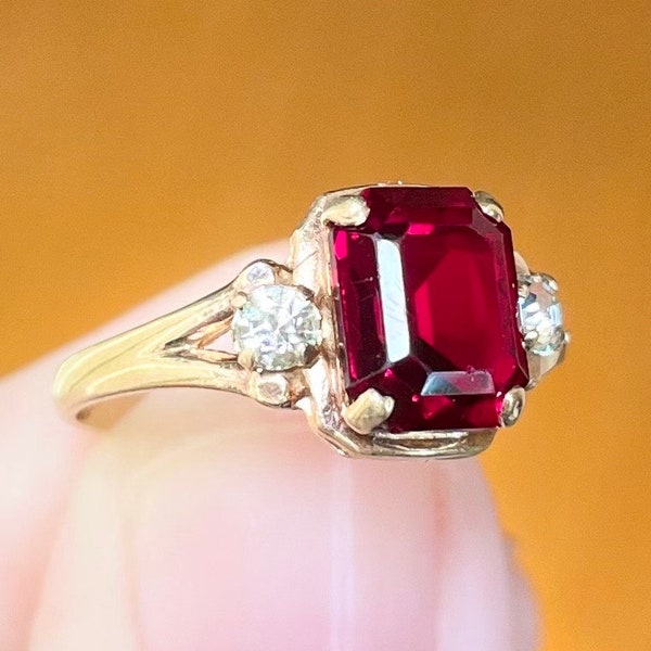 10K Vintage PSCO Red Glass Rhinestone deep dark blood red garnet color 8x6mm emerald cut white accent size 6.25 mid century statement ring