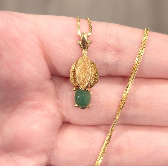 Vintage 14K Gold Jade Pendant, Artisan Leaf Design View 2