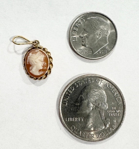 Vintage Italian 14K small Ladies Cameo solid yell… - image 9