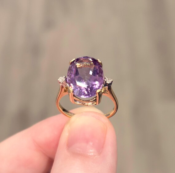Vintage 14K Gold Amethyst Ring, Diamond Accent So… - image 4