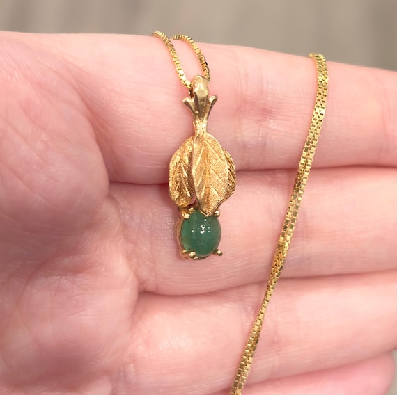 Vintage 14K Gold Jade Pendant, Artisan Leaf Design View 3