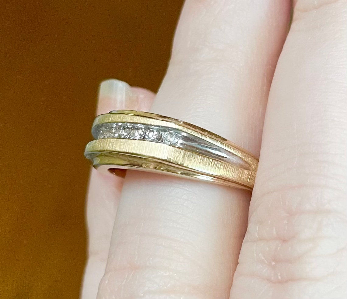 Elegant Natural Quarter Carat Diamond Pave Diagonal Channel Etsy UK