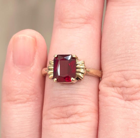 10K Vintage Red Spinel Ring, Rectangular, Solitai… - image 1