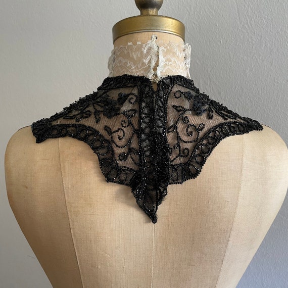Vintage Victorian Beaded Lace Mourning Collar - image 5