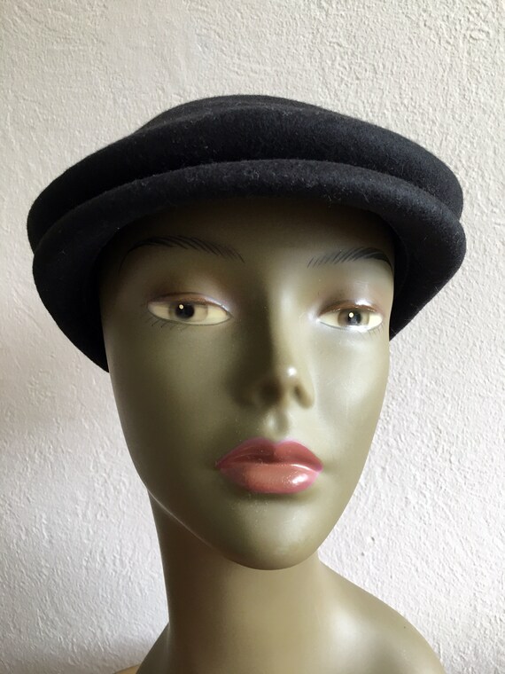 Vintage 1990s Italian Wool Flat Cap - Handmade - image 2