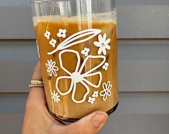 Daisy Dream Glass: Funky Floral Iced Coffee Glass (16.75oz)