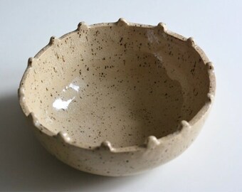 ON ORDER Stoneware fruit bowl with crackle enamelling