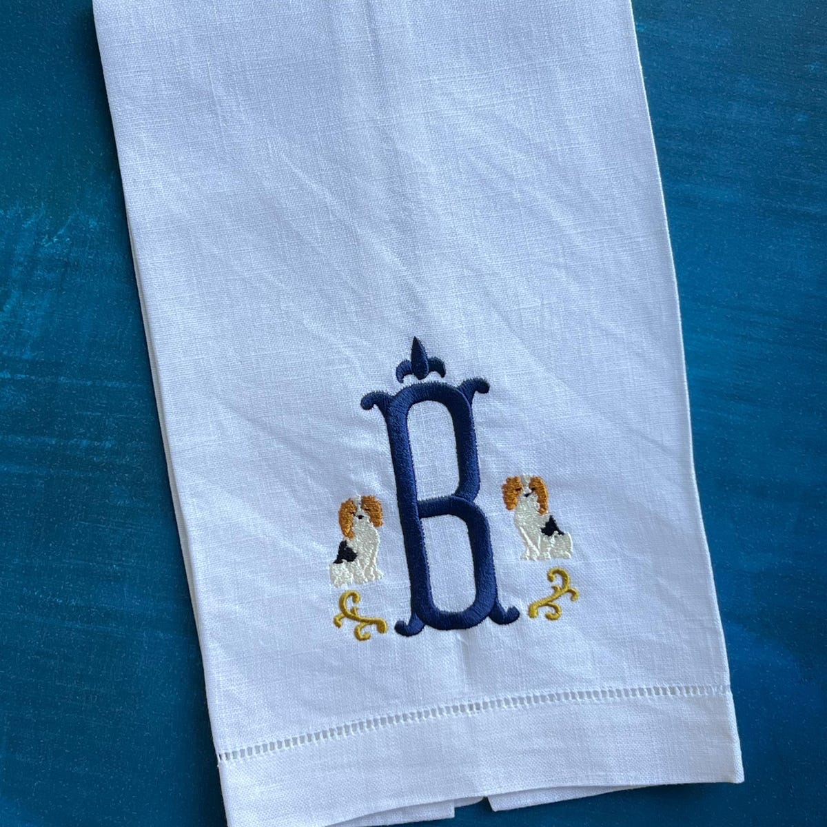 Regal Cavalier King Charles Spaniel Monogrammed Tea Towel - Etsy