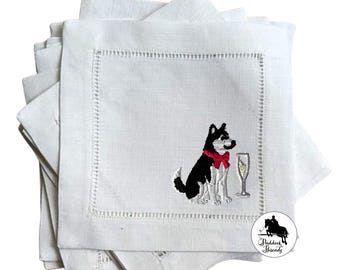 Tovaglioli da cocktail ricamati con mini husky di The Tipsy Dog