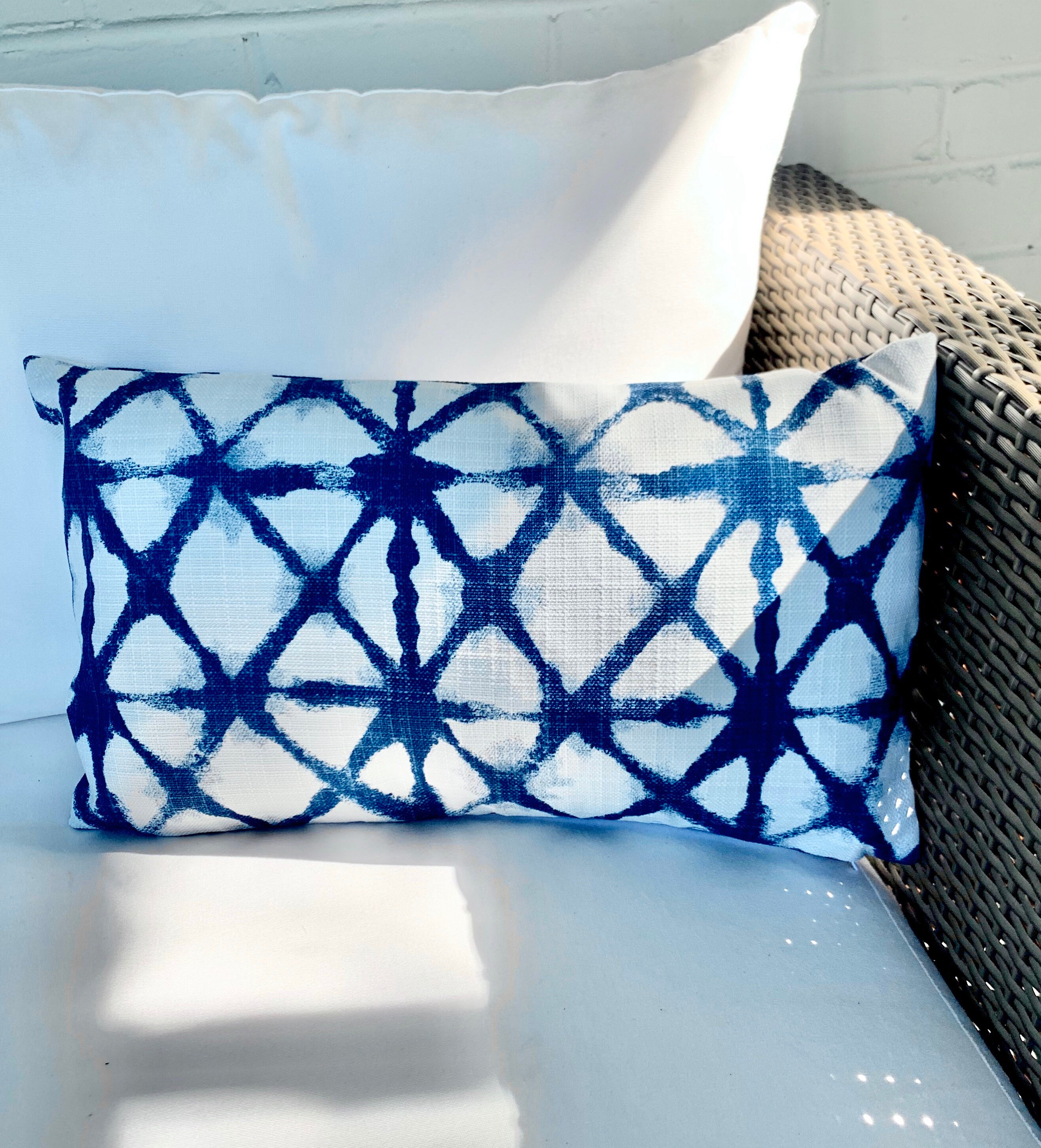 outdoor pillows bouclair