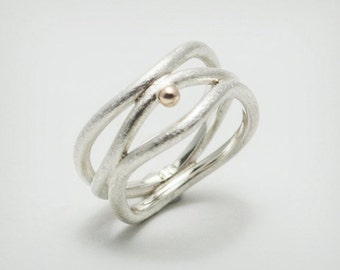 Silver ring with 585 gold "Tejido"