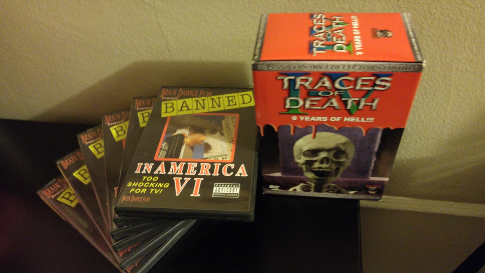 Traces of death 5DVD box set & Banned in America 6DVD volume Etsy