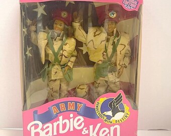 Army Barbie Doll Stars Stripes Special Edition 1992 New VINTAGE
