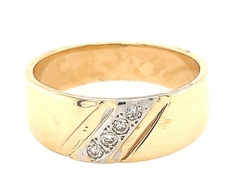 Vintage 14K Yellow Gold Diamond Wedding Band – Three-Stone, Size 9.75