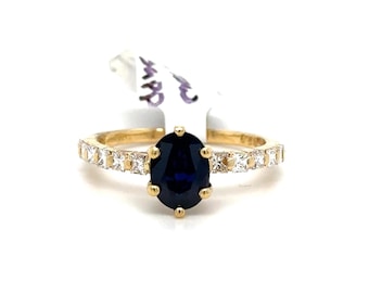 14K Yellow Gold Sapphire and Diamond Engagement Ring: 1.5 Carat Oval Sapphire