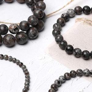 Bracciale in pietra naturale Yooperlite – Bracciale elastico con pietra preziosa fiamma reattiva ai raggi UV – Bracciale di guarigione spirituale Regalo perfetto per tutti i sessi