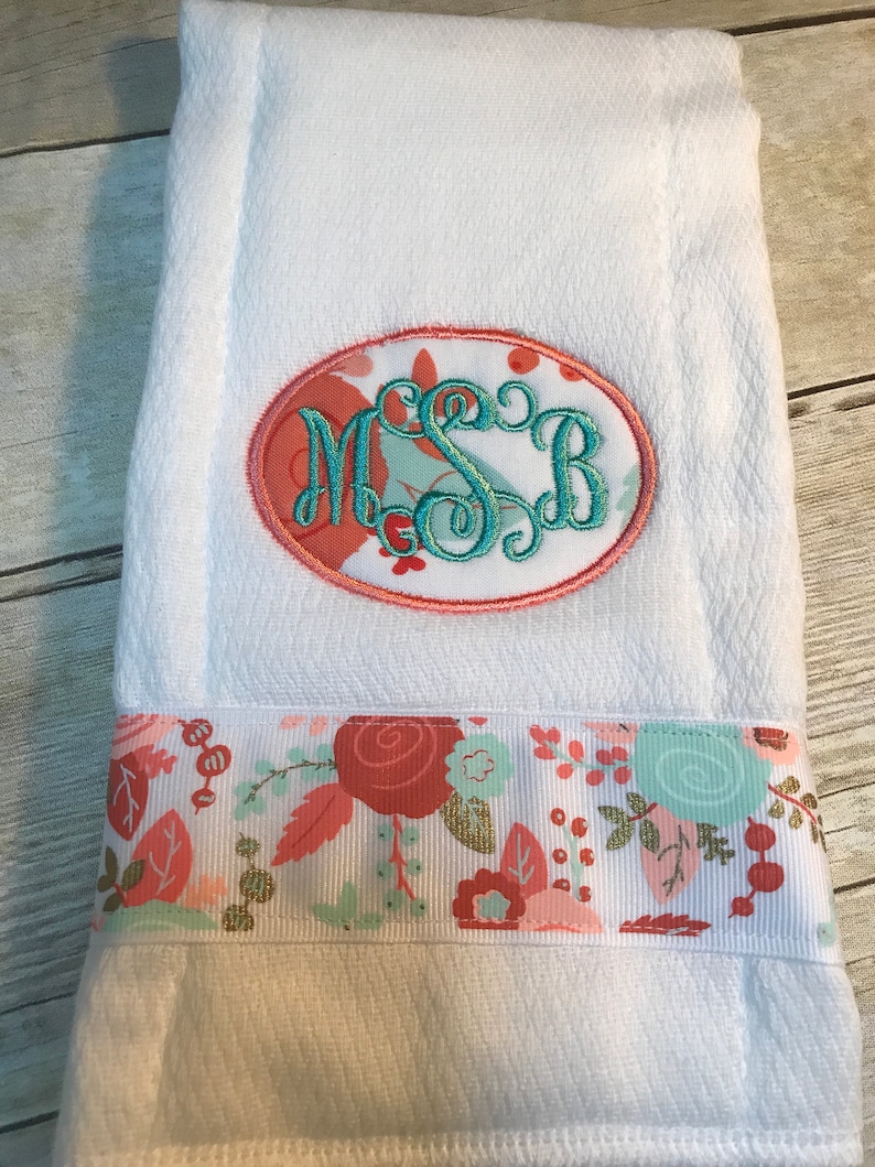 Burp clothes , burp cloth set, baby shower gift , baby girl burp cloth, baby gift, monogrammed burp cloth set, personalized burp cloth set, image 4