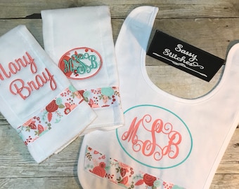 Bib and burp cloths sets, baby bib, baby burp cloth, personalized baby gifts, monogrammed baby Adams, baby shower gifts, baby gift set,