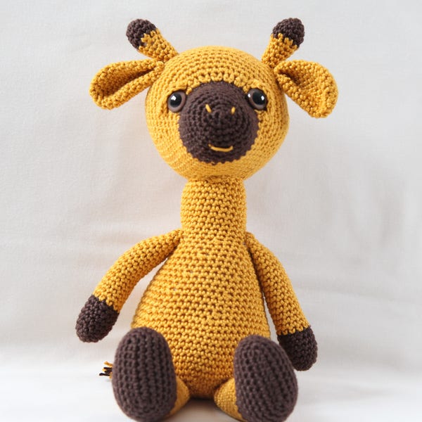 Crochet Giraffe "Fafa"