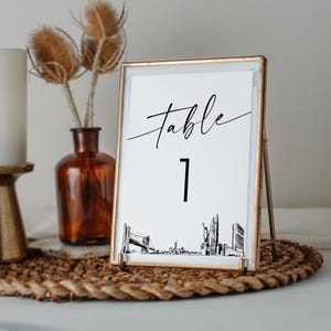 Plantilla para tarjeta con número de mesa con el horizonte de la ciudad de Nueva York, número de mesa para bodas en Nueva York, editable, DESCARGA INSTANTÁNEA, Templett, 4 x 6, 5 x 7 n.° 0047-227TC