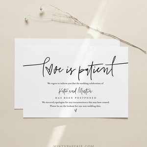 Liebe ist geduldig Postkarte, minimalistische verschoben Hochzeit Datum Ankündigung Vorlage, 100% bearbeitbar, sofortiger Download, Templett, 4x6 0009-124PA