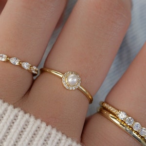 Pearl Ring, Dainty Pearl Ring, Gold Pearl Ring, Stacking Ring, Simple Ring, June Birthstone, Minimalist Ring, Sterling Silver Pearl Ring