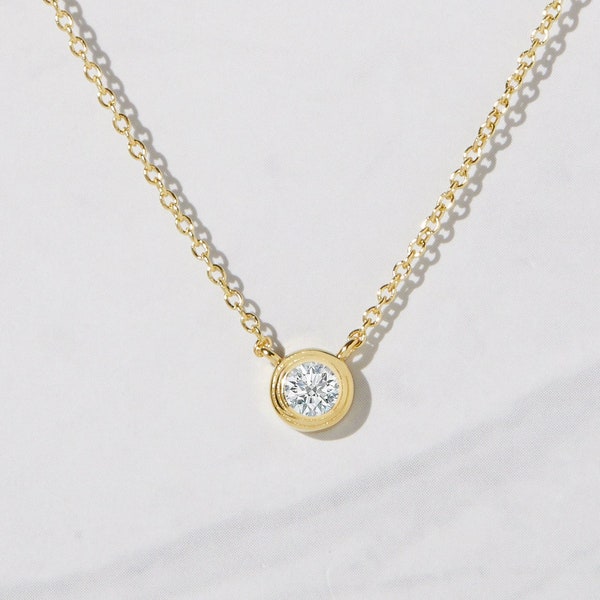 Collier Solitaire, Collier Lunette Dainty, Collier Diamant, Collier Dainty, Collier Superposition, Cadeau pour elle, Cadeau de Noel