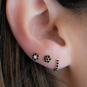 Black Stud Earrings, Black Earrings, Tiny Studs, Small Studs, Minimalist Earrings, Stud Earrings, Black Studs, Onyx Small Stud Earrings
