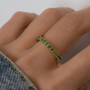 Emerald Baguette Eternity Band, Baguette Ring, Eternity Ring, Gold Minimalist Ring, Simple Diamond Ring, Silver Ring, Gift for Her,