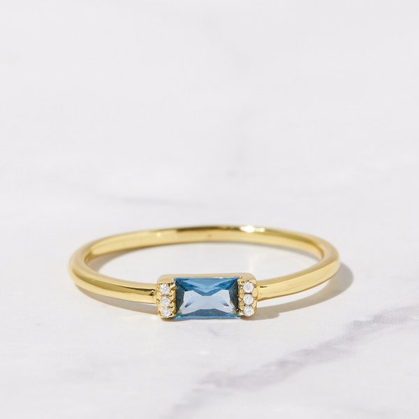 Aquamarine Dainty Baguette Stacking Ring, Gold Minimalist Ring, Simple Aquamarine Ring, Sterling Silver Ring, Thin Ring, Delicate Ring Gift