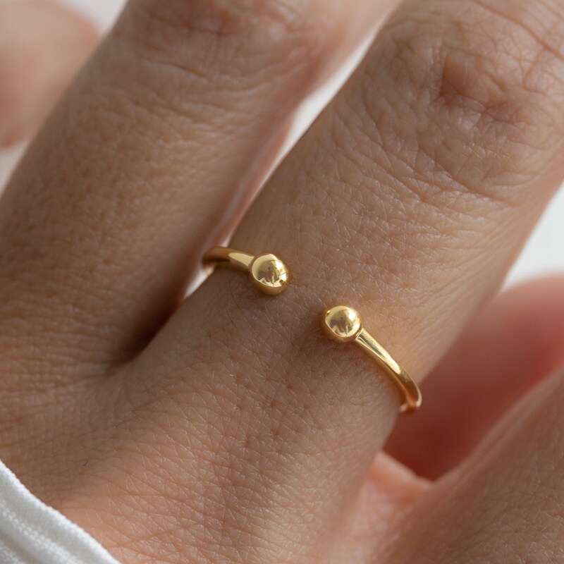 Metal cuff ring