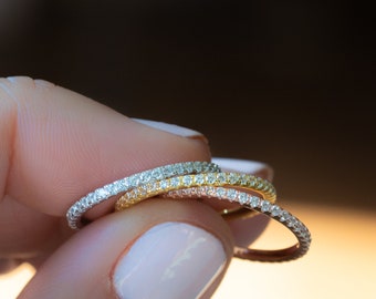 Anillo apilable delicado, anillo minimalista de oro, anillo de circonita cúbica, anillo de diamantes sencillo, anillo de plata, anillo fino, regalo para ella, anillo delicado, anillo de eternidad
