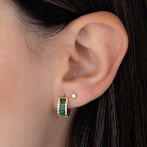 Emerald Earrings, Emerald Huggie Hoops, May Birthstone, Gold Hoop Earrings, Emerald Huggies, Small Hoop Earrings, Emerald Jewelry, Huggies