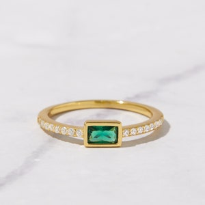 Dainty Simple Emerald Stacking Ring, Baguette Ring, Gold Minimalist Ring, Simple Diamond Ring, Sterling Silver Ring, Thin Ring Delicate Ring