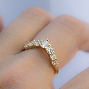 Chevron Ring, Stacking Ring, V Ring, Minimalist Ring, Wedding Band, Geometric Ring, Gift for Her, Dainty Ring, Thumb Ring, V Shaped Ring