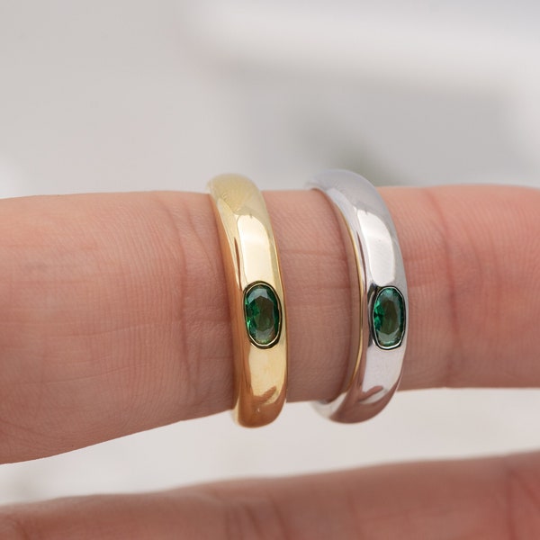 Emerald Dome Ring, Gold Ring, Chunky Ring, Statement Ring, Signet Ring, Dainty Ring, Minimalist Ring, Stackable Ring, Emerald Ring