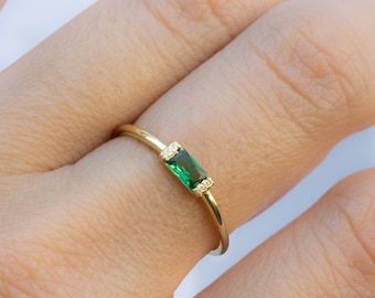 Emerald Dainty Simple Baguette Stacking Ring, Gold Minimalist Ring, Simple Emerald Ring, Sterling Silver Ring, Thin Ring, Delicate Ring Gift