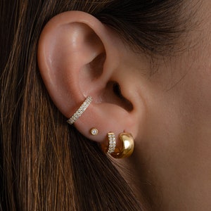 Ear Cuff, Diamond Huggies, Fake Piercing, Conch Hoop, Gold Ear Cuff, Huggie Earrings, Cartilage Hoop, Ear Cuff Earrings, Huggie Gift for Her